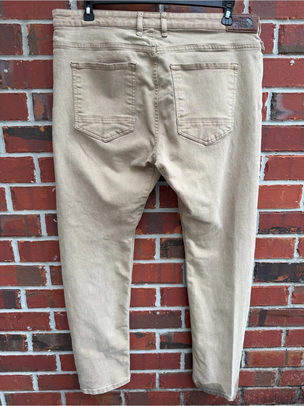 The North Face Mens 38x 31 Khaki Straight Leg Denim Hiking Work Pants Jeans P4